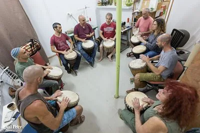 שיעור תיפוף קבוצתי